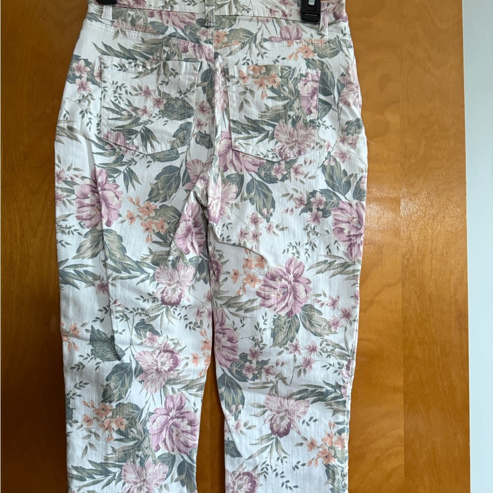 Two pair size 4 petite Capri pants. One floral denim material one green. - Picture 5 of 6